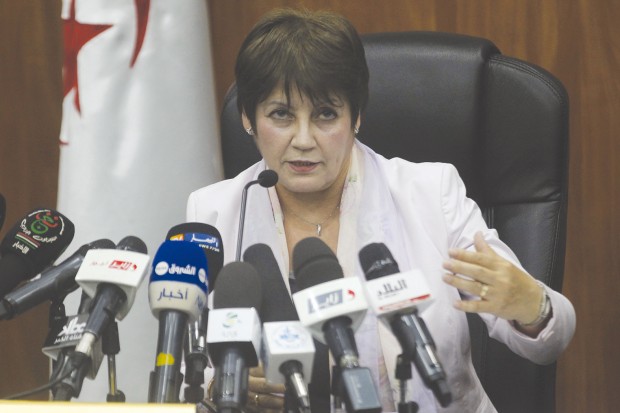 Le livre parascolaire sous le contrôle du ministère