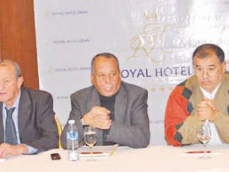 MC Oran : le Mouloudia commence fort le recrutement !