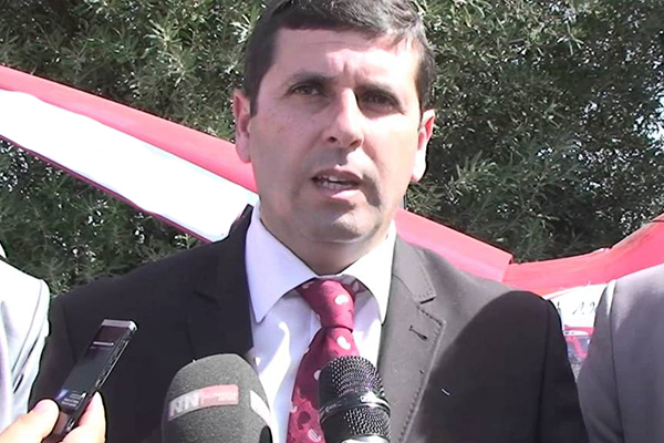 والي البويرة يأمر بوضع حد لمشكل المفرغة العمومية بالأخضرية