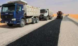 انطلاق أشغال تعبيد طريق تميمون تنركوك بأدرار