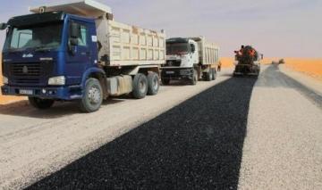 انطلاق أشغال تعبيد طريق تميمون تنركوك بأدرار