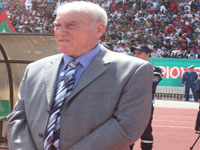 Vie des clubs : USMBA / Benyellès à InfoSoir :                                    «Rendre à l'équipe son lustre d'antan»