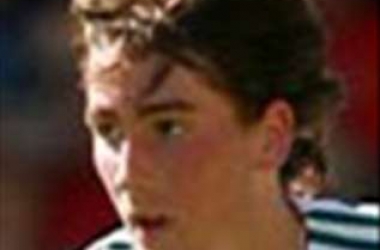 الحزن يخيم على معسكر إسبانيا بعد وفاة ميكي روكي