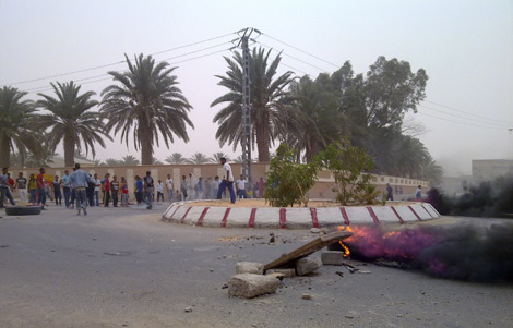 سكان ‬بلدية ‬تمنطيط ‬بأدرار ‬ينتفضون ‬ضد ‬انقطاع ‬الكهرباء ‬