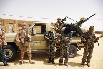 Lueur d'espoir de libération                                    DIPLOMATES ALGERIENS DETENUS AU MALI