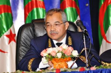 والي تيزي وزو يدعو الأميار إلى إستحداث مناطق صناعية لتشجيع الاستثمار وخلق مناصب شغل