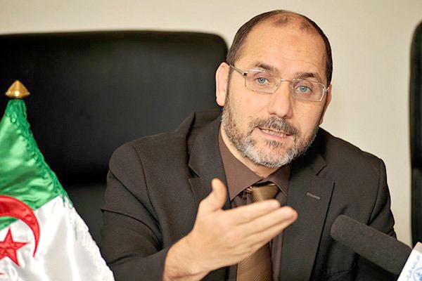 مقري يدعو من باتنة إلى المشاركة بقوة في التشريعيات