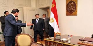 Egypte: le président islamiste s'attelle à former un gouvernement