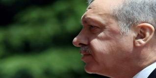 La Turquie met en garde la Syrie, violents combats près de Damas