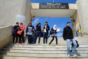 الاتحاد الوطني للطلبة بالبويرة يتهم مسؤولي الجامعة بالبلطجة