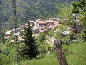 التهميش والعزلة عنوان حياة سكان قرية  حمزة  بالعوانة في جيجل