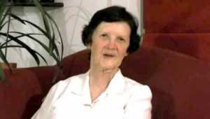 لاناب تكرّم جميلة عمران