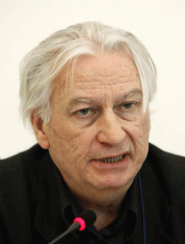 «L'Algérie française constitue un terreau fertile pour l'extrême droite»