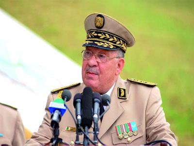 L'ANP veut être «un bouclier de sécurité» pour l'Algérie                                    Le général de corps d'armée, Ahmed Gaïd Salah, affirme :