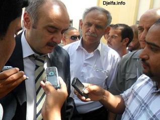 أكد على سياسة العدالة في التنمية بين الأحياء / والي الجلفة يتوعد بمتابعة المتسببين في أزمة المياه