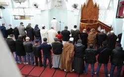 توقيف الاب الروحي للطائفة الاحمدية في الجزائر