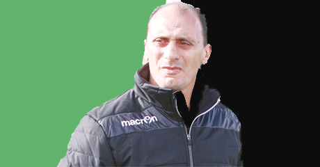 مدرب إتحاد بسكرة منير زغدود