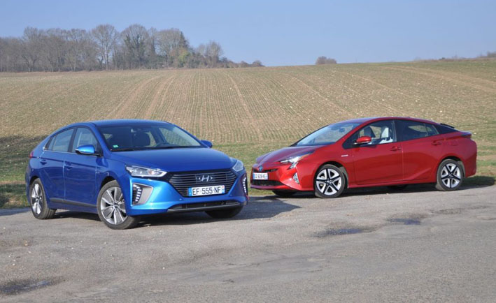 Toyota Prius et Hyundai Ioniq