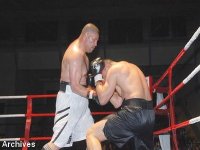 Boxe professionnelle : vainqueur par KO du Hongrois Hubert Laszlo Ferenc, Benguesmia s'adjuge la couronne mondiale UBO