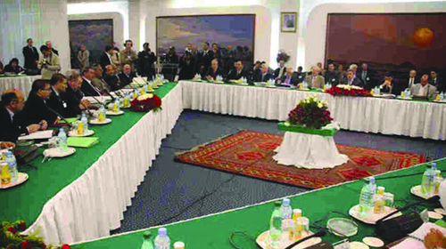 Le nouveau dialogue politique, économique et social doit tenir compte de la métamorphose du monde