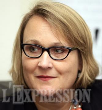 De jeunes artistes du hip-hop encadrés par des Américains