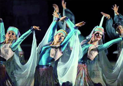 La troupe Aram emporte le public tlemcénien vers «Bilad Echam»