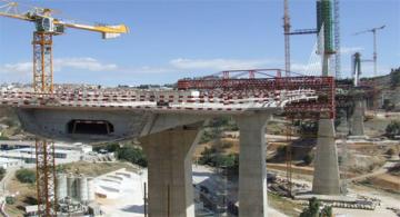 اتفاقية تعاون بين مدينتي الخروب بقسنطينة وميلوز بفرنسا