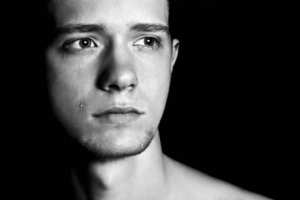 علماء النفس يُحذرون الأهل من صدمة تحوّل حياة المراهقين جحيماً