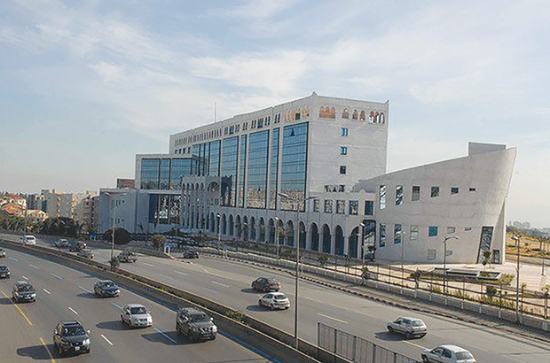 Des enseignants interpellent Bouteflika