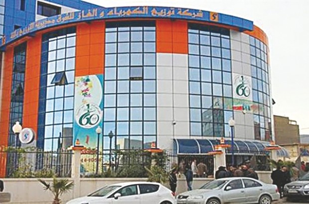 La SDE se rapproche des fellahs et des investisseurs