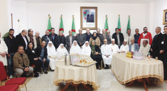 بلدية وهران بالتنسيق مع مديرية الشؤون الدينية و بمساعدة محسنين