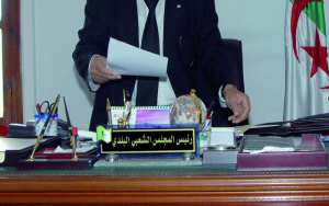 عقوبات الحبس متفاوتة لموظفين زوّروا استمارات التوقيع للتشريعيات المقبلة بتبسة