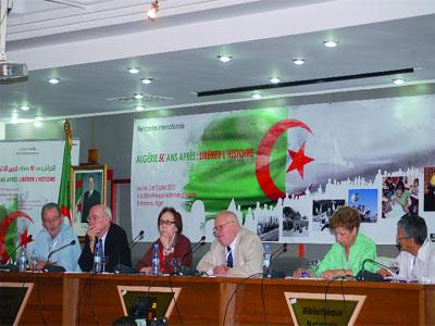 Le rôle prépondérant du soutien extérieur à la révolution algérienne                                    Chercheurs et historiens l'ont souligné hier