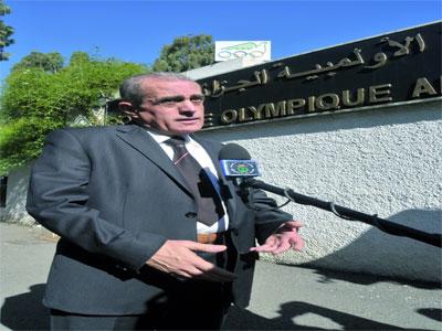 Replâtrage sans envergure et conflit qui dure !                                    Les membres du Comité exécutif du COA maintiennent leur position