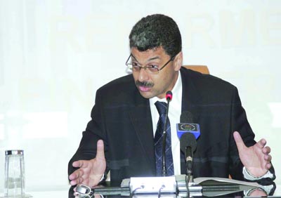 «L'Algérie doit adopter une approche prudente en matière de dépenses publiques»