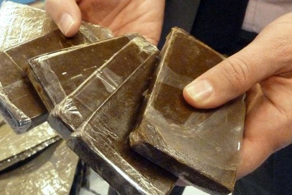 ضبط 5 كلغ من المخدرات على متن حافلتين بتمنراست