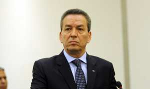 مرشح عمارة بن يونس يريد مقعدا بسكيكدة