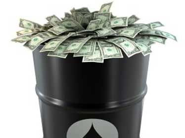 Le déséquilibre du marché pétrolier mondial menace l'économie de l'Algérie, prévient Youcef Yousfi