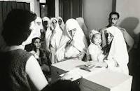 لفاتح من جويلية 1962: الشعب الجزائري يصوت لصالح الاستقلال عقب استفتاء لتقرير المصير