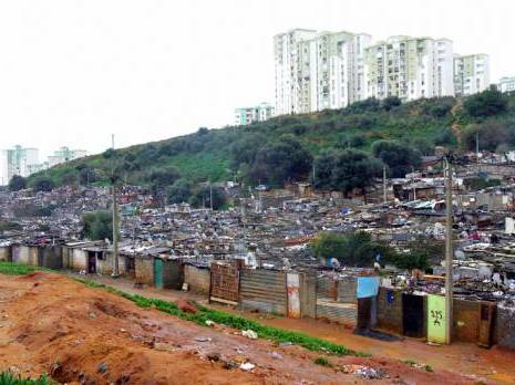 nuit d'enfer à Aïn El Melha                                    Un gang armé investit une banlieue d'Alger