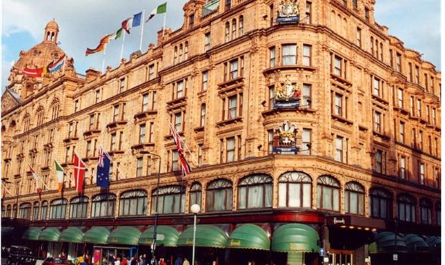 قطر تخطط لبناء فنادق هارودز في ماليزيا وباريس