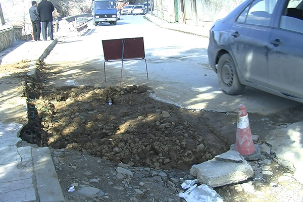 عاصمة التيطري المدية.. مدينة الألف حفرة بإمتياز