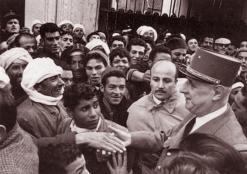 الجزائريون وديغول 16 / 02 / 1960