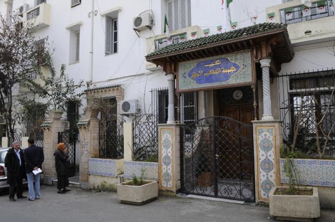 جرحى ووفاة أخ محافظ الافلان بتيارت بعد مواجهات دامية بين المناضلين