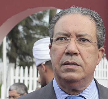 La polémique n'a pas pris                                    NACER MEHAL, ENRICO MACIAS ET CHERIF ABBAS