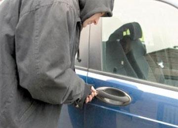 تفكيك شبكة وطنية لتزوير الوثائق الإدارية بغليزان