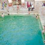 مقصد السياح من كل مكان...راحة، استجمام وعلاج طبيعي                                    الحمامات المعدنية بالجزائر