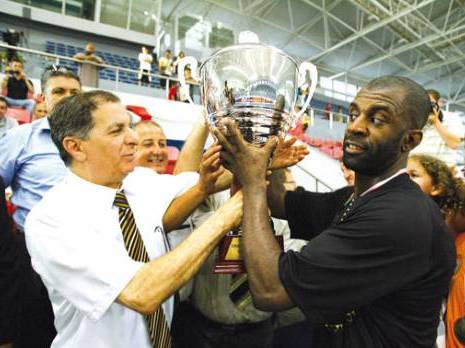 le GS Pétroliers rafle la mise                                    Coupe d'Algérie de Basket-ball (seniors)