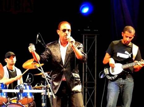 Karim Abranis enflamme la scène                                    Festival de la danse folklorique à Tizi Ouzou