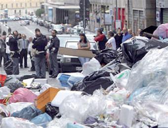 المفرغات العمومية تهدد مواقع سياحية وزراعية بمستغانم                                    بسبب انعدام مراكز الردم التقني للنفايات